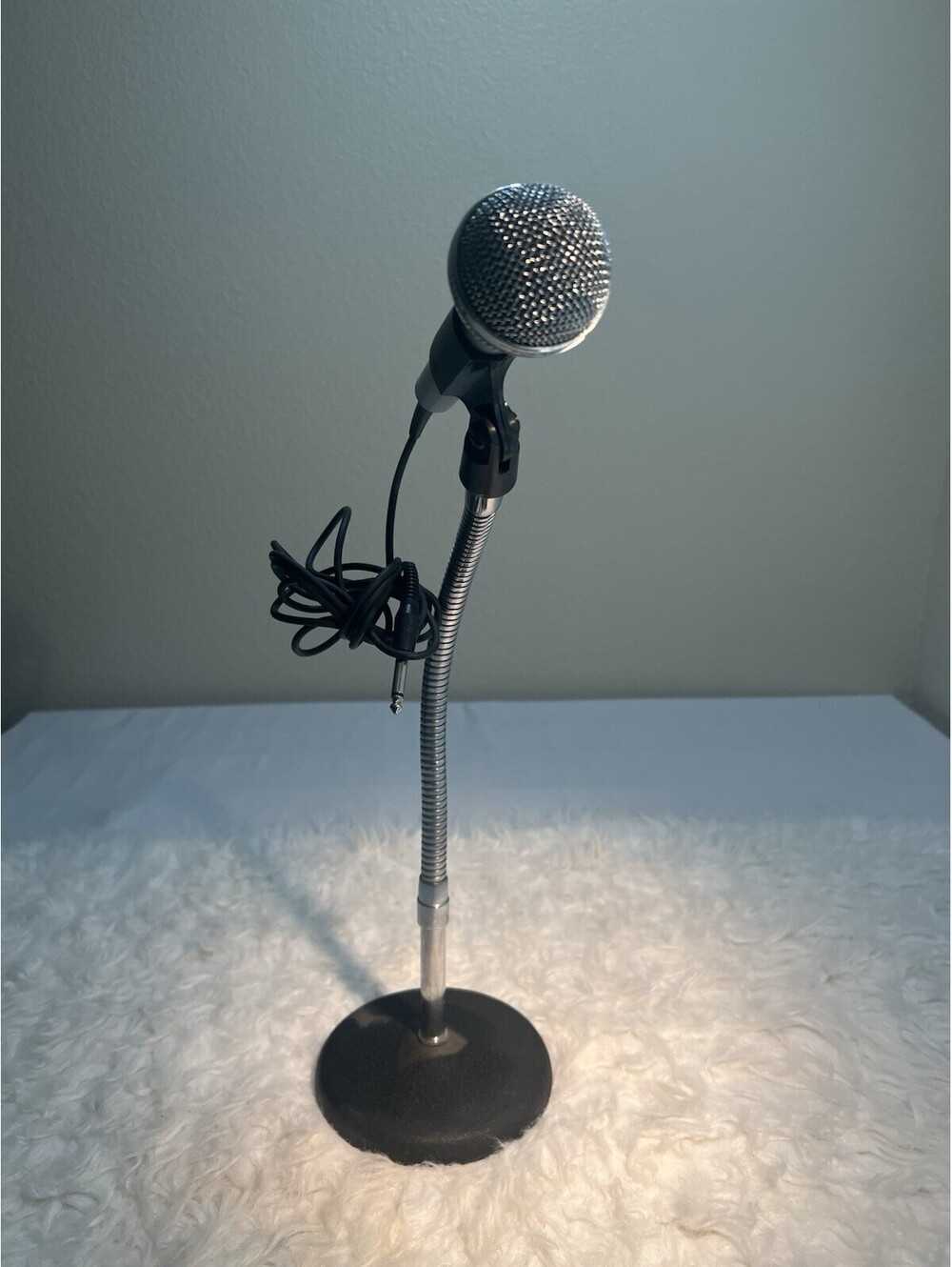 Vintage Realistic Microphone Highball 2 600 OHMS Omnidirectional With Stand